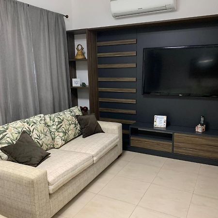 과루자 Flat Em Pitangueiras - Sacada Gourmet, 3 Dorms, Limpeza Diaria E Serv De Praia 아파트 외부 사진